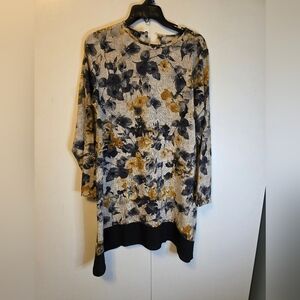 Tavin Floral Long Sleeve Dress with Asymmetrical Hem Size 10